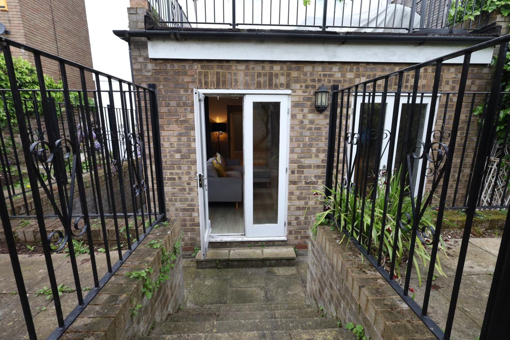 Lovely 3Br Garden Apartment L Abbey Road, ロンドン エクステリア 写真